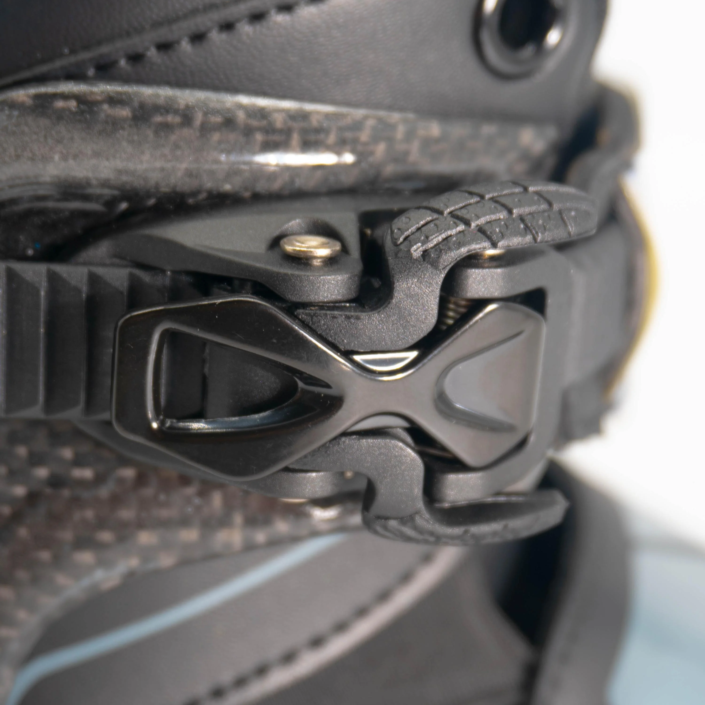 Bota Freeride Urban Negro x Gris - Image 9